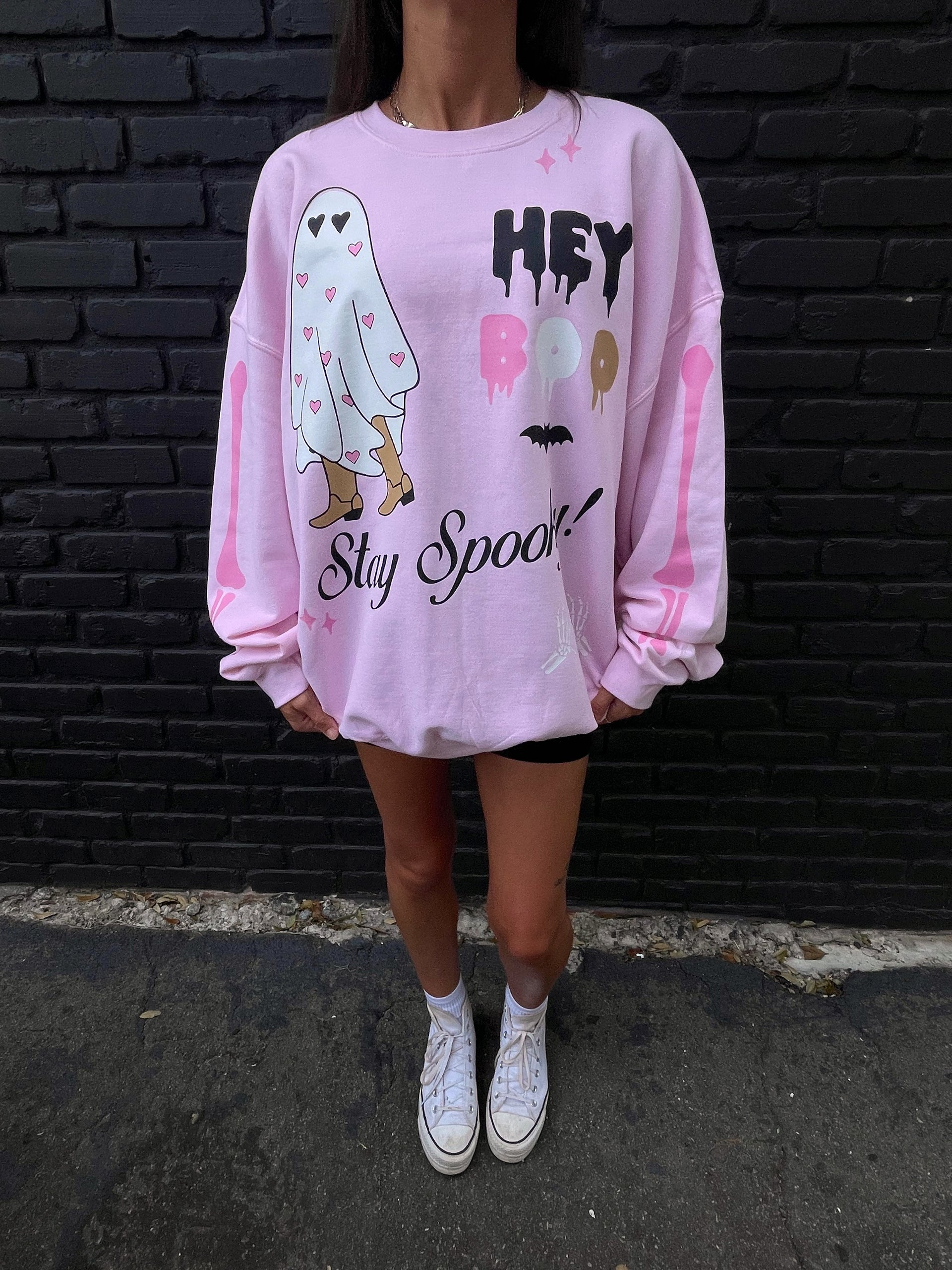 Hey Boo Crewneck: Baby Pink