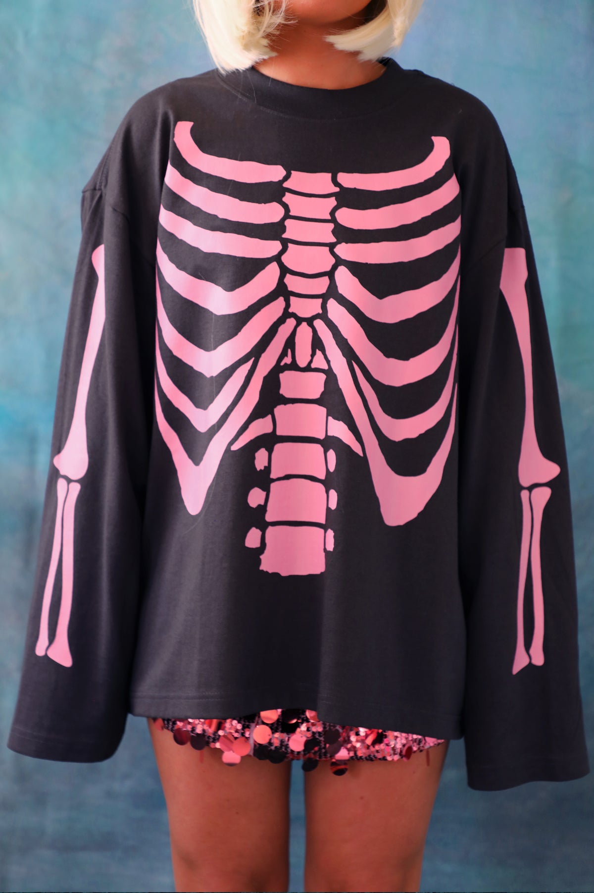 Bones Daily Tee: Smoke