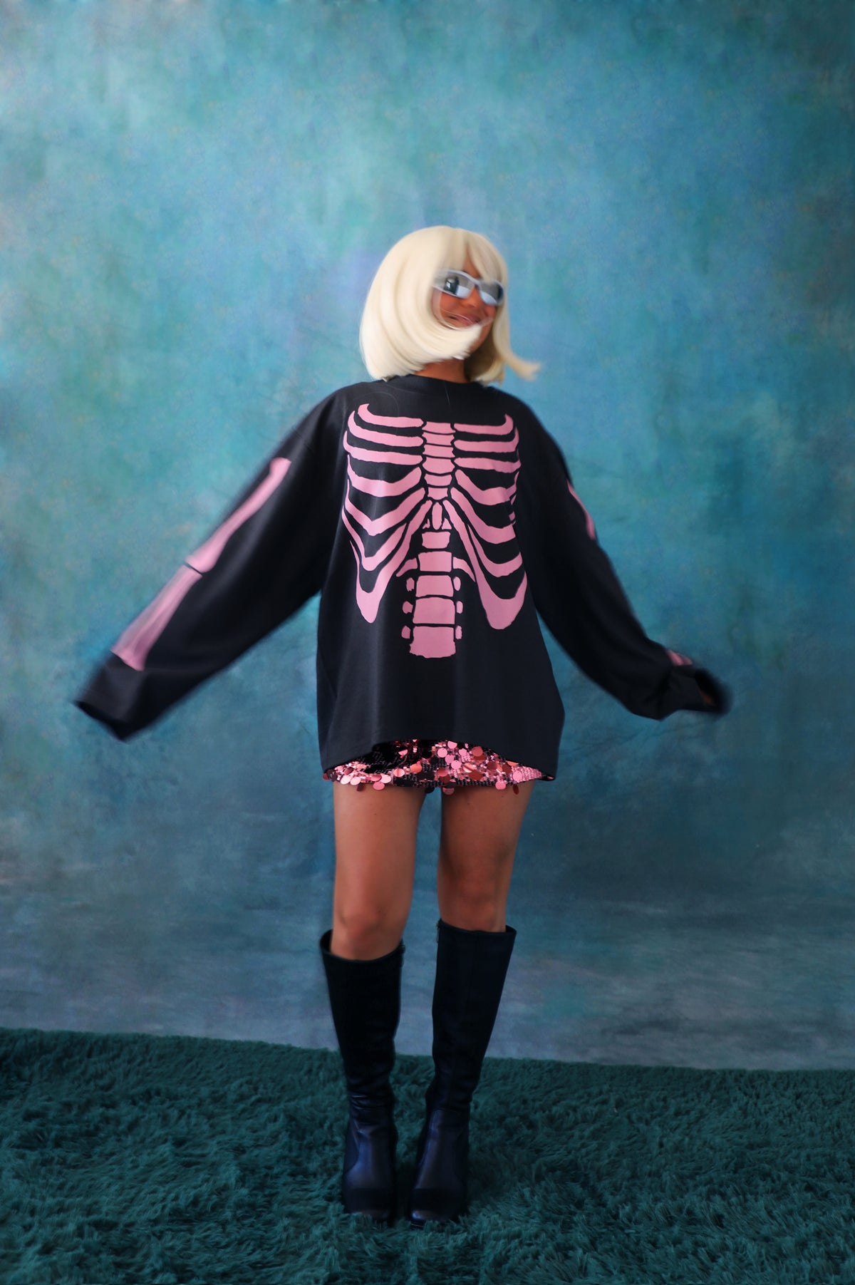 Bones Daily Tee: Smoke